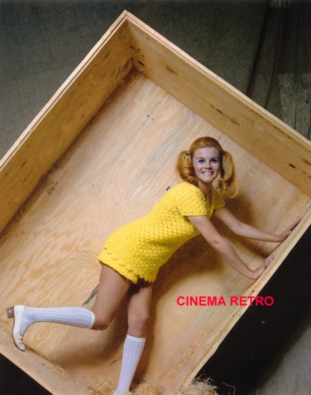 sue lyon image